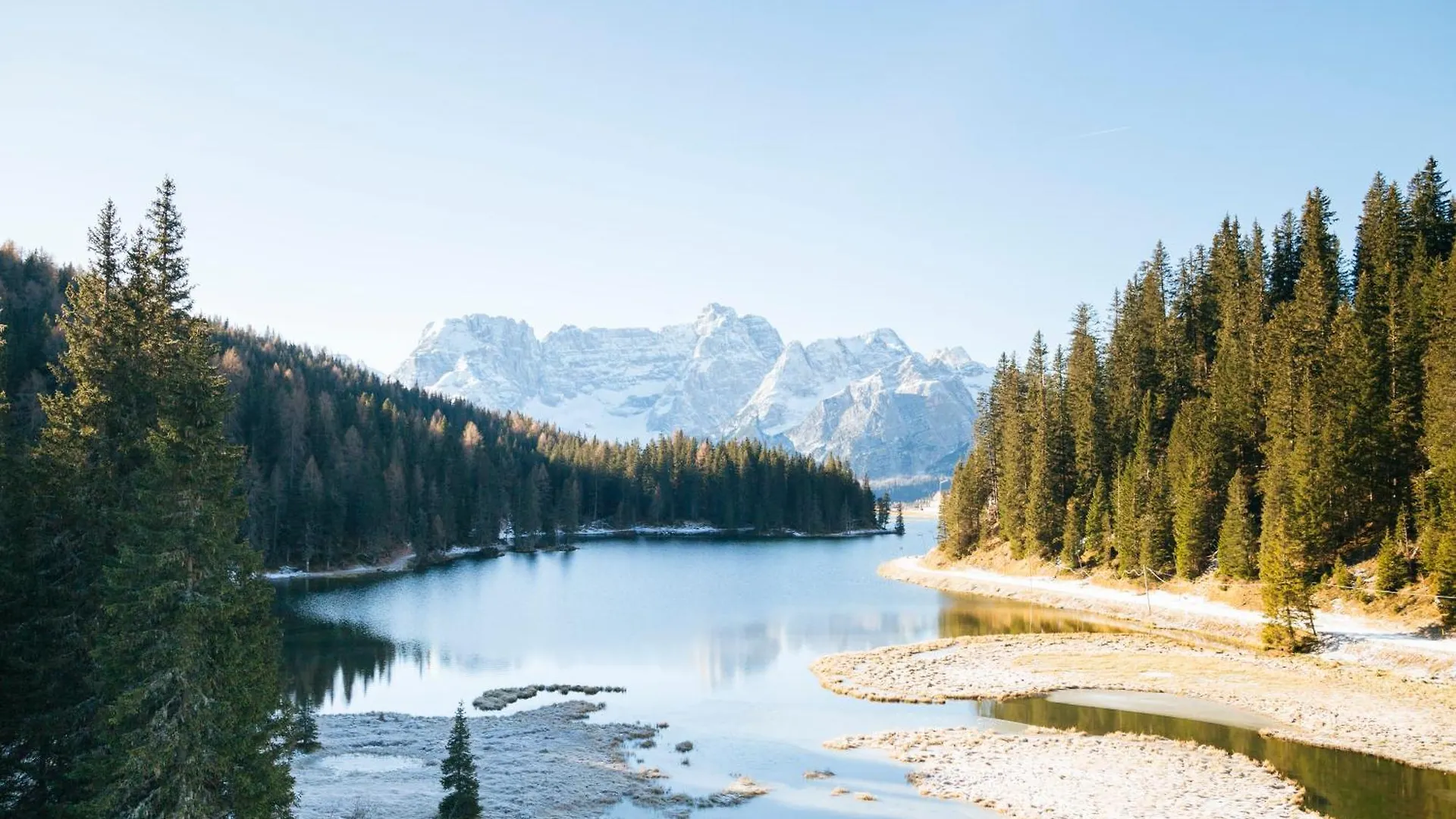 Hotel Miralago Misurina 2*,  Italy
